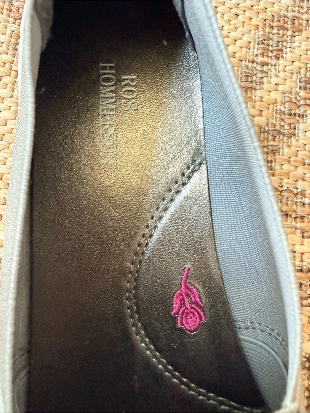 Ros Hommerson Caruso Silver 62021-85 Casual Shoe Lycra Slip-on Sz 8.5N MSRP $114